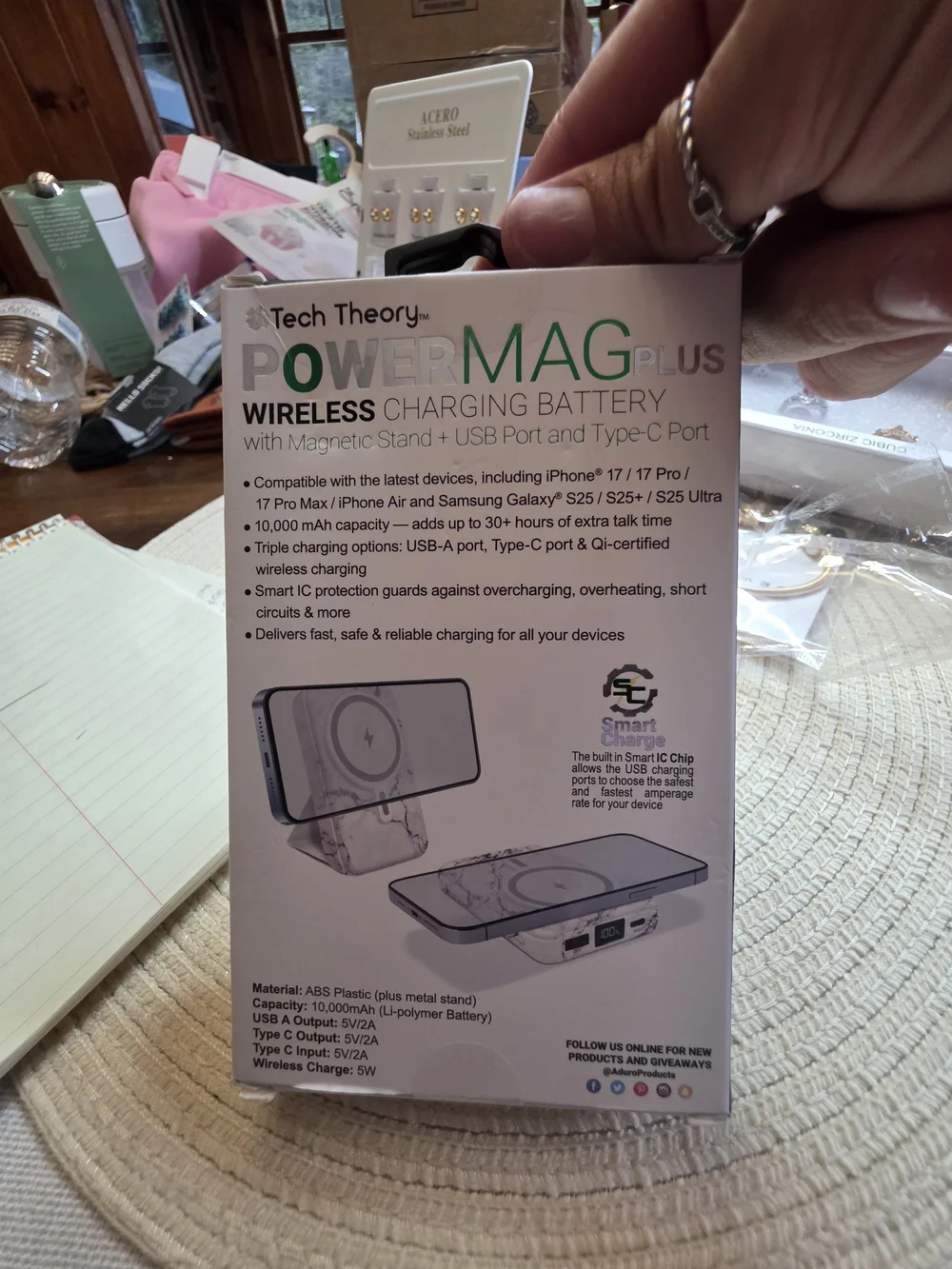 Tech Theory PowerMAG Plus Wireless Charging Battery Pack - White Marble